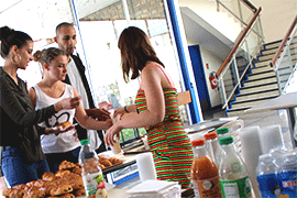 Stand-repas.gif